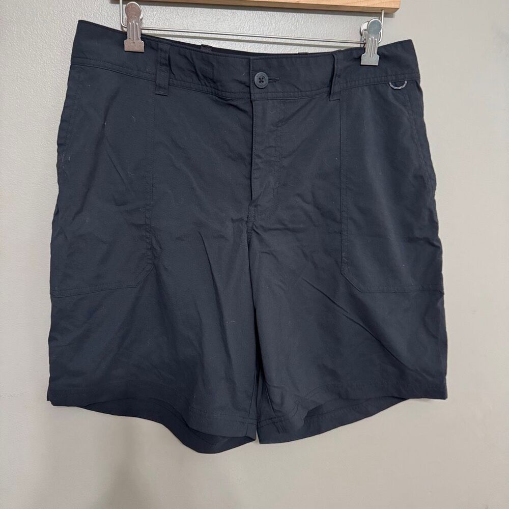 REI women’s black hiking short size 16 with 8 1/2” inseam